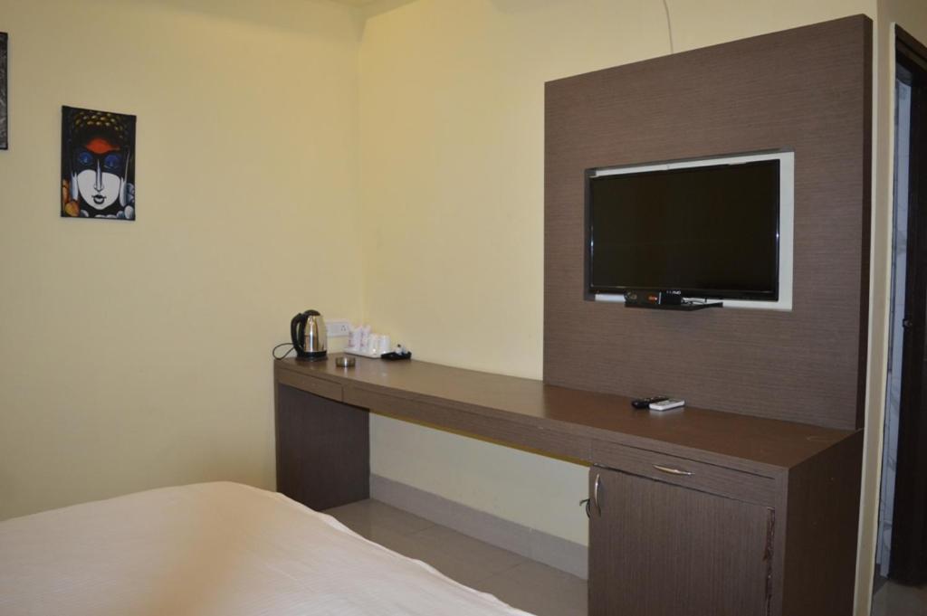 Hotel Sravasti Residency Katra  Exteriér fotografie